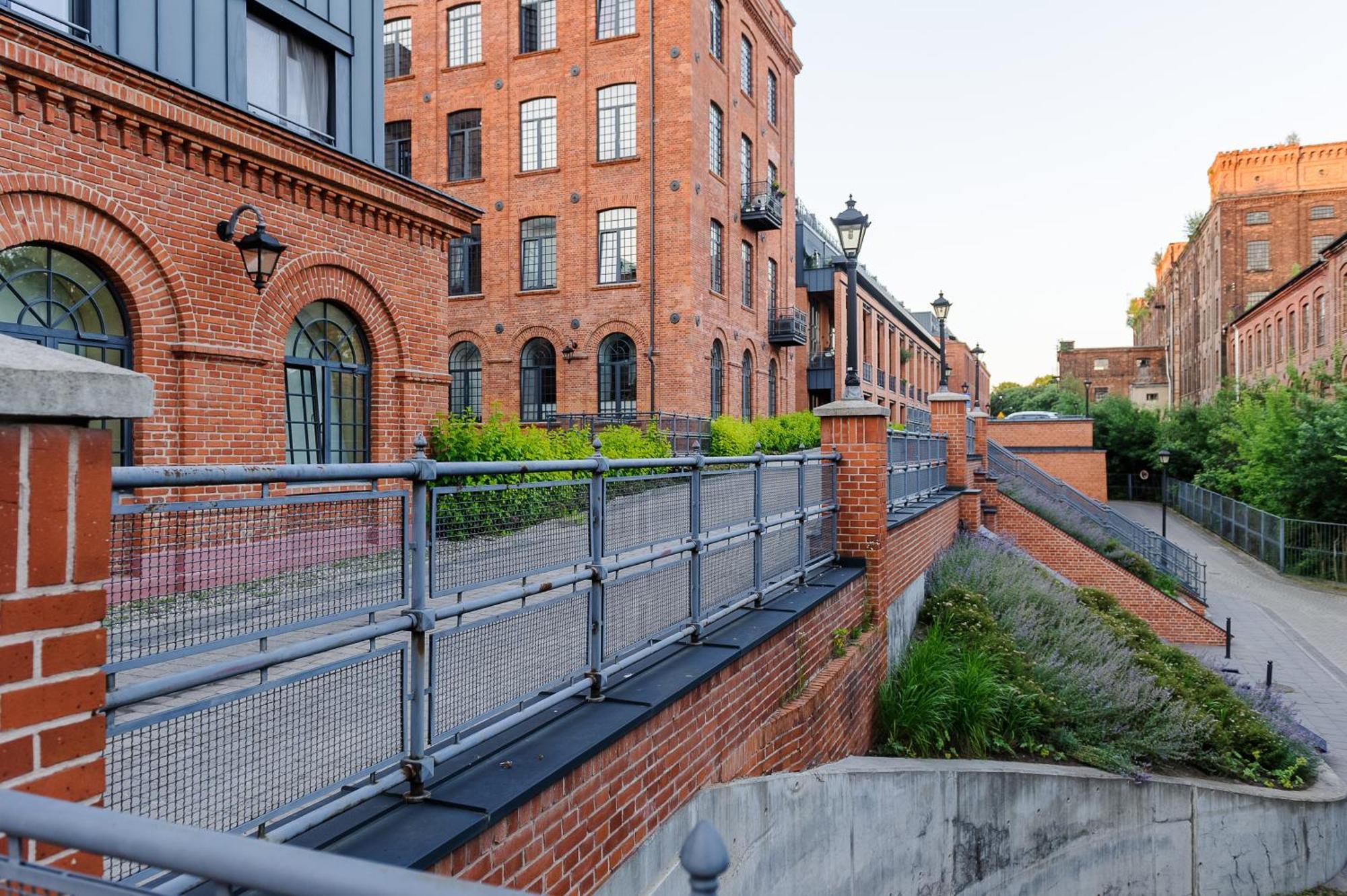 Lumina Loft Tymienieckiego With A View Of The Lake Łódź Extérieur photo